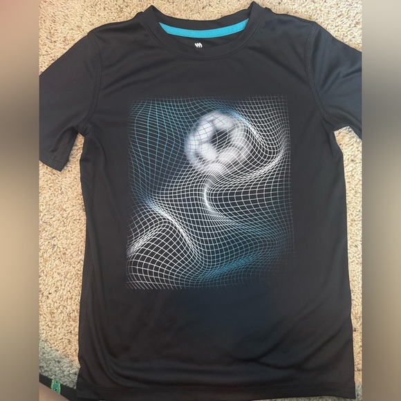 All in Motion Black and Blue Graphic Men's Tee - Picture 1 of 2